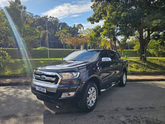 FORD RANGER 3.2 XLT 4X4 CD 20V DIESEL 4P AUTOMÁTICO FORD RANGER 3.2 XLT 4X4 CD 20V DIESEL 4P AUTOMÁTICO